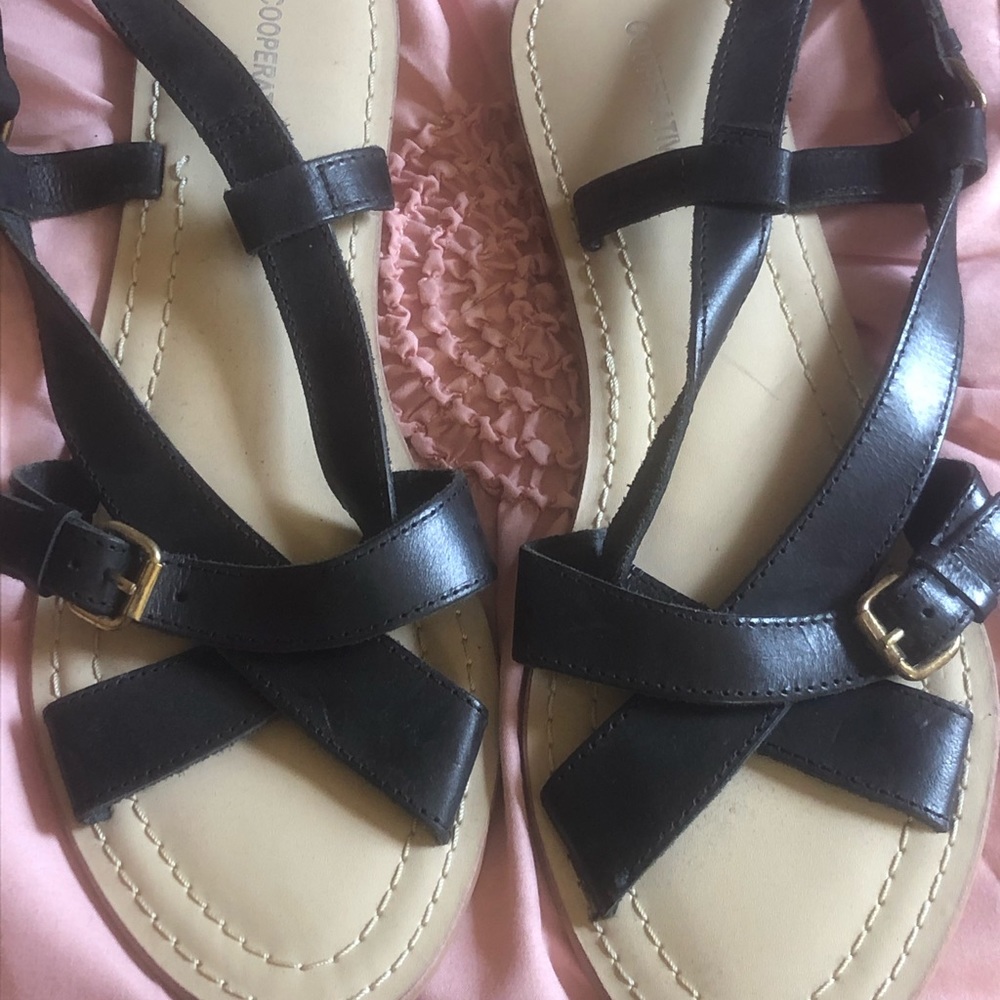 Strapped Black Sandals